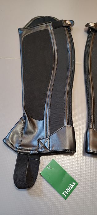 Czapsy CRW z gumami - skóra ekologiczna - XS dla dorosłych - z wadą