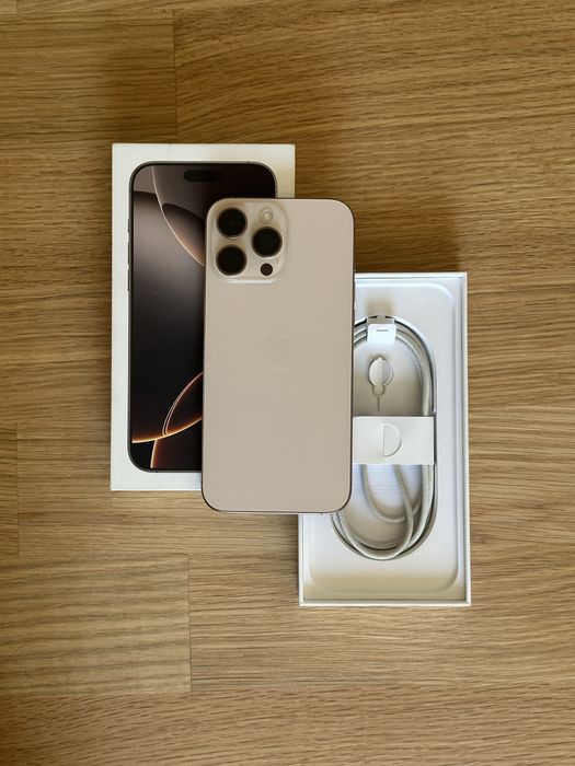 Iphone 16 Pro Max Desert