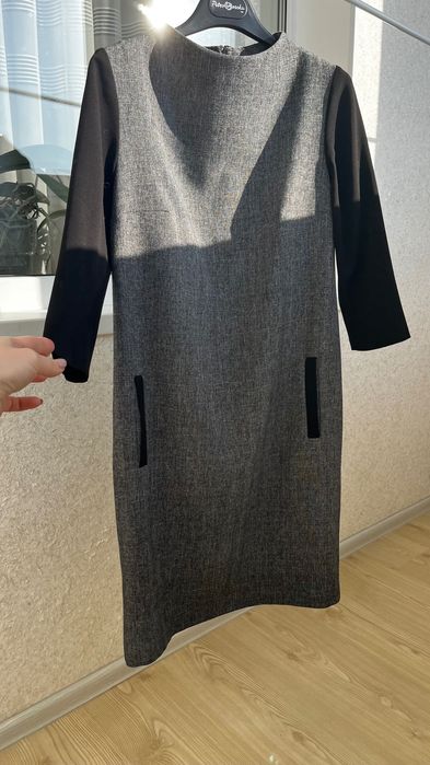 Сукня класична, офісна, стан нової