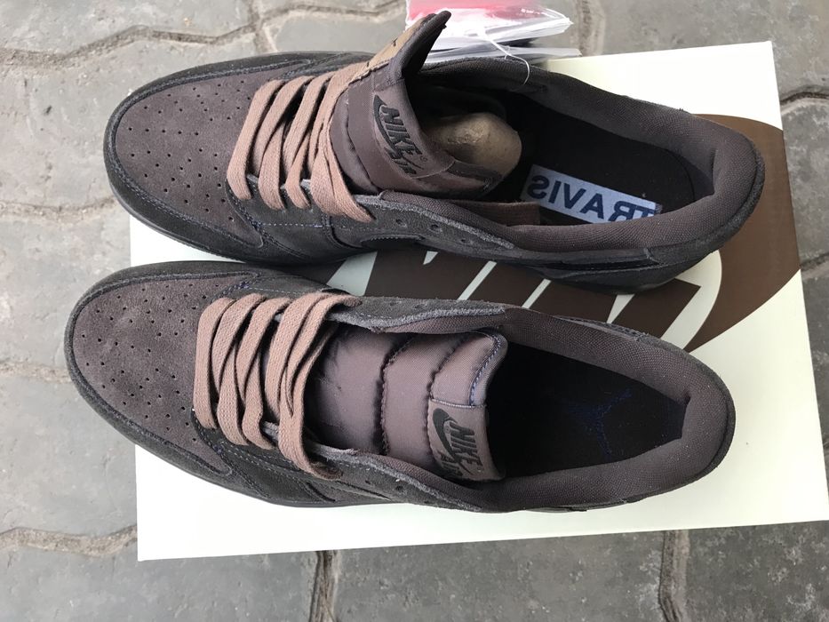 Jordan 1 Retro Low Travis Scott Velvet Brown Dark Mocha