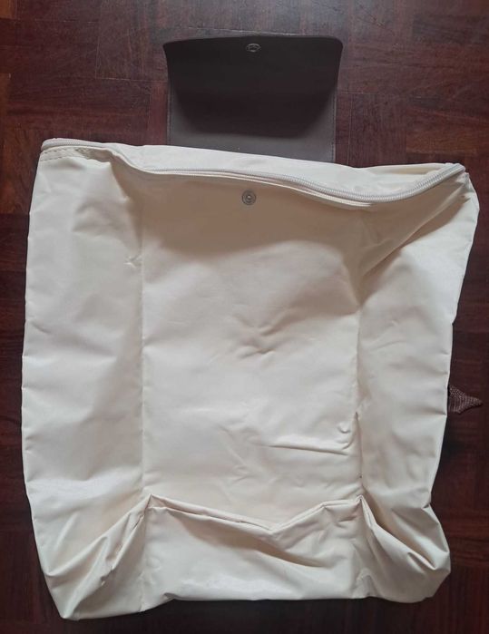 Pequena Mochila Desdobrável