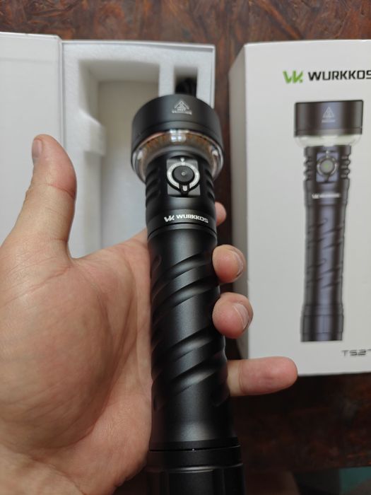 Latarka 2w1 szperacz/turystyczna Wurkkos TS27 - 3200lm, do 845 m,RGB, 3000–6000 K