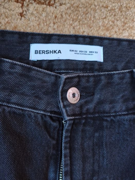 Bershka Baggy Skater Jeans Black