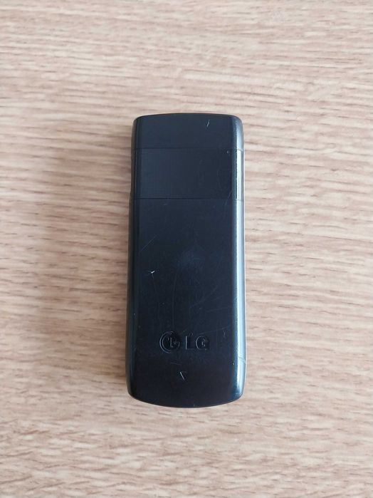 Telemóvel antigo LG