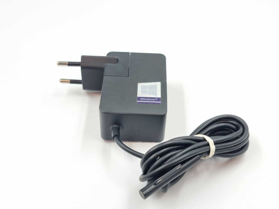 Oryginalny Zasilacz Microsoft Surface 1736