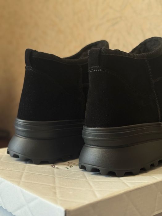 Теплые угги замшевые ботинки ugg зимние