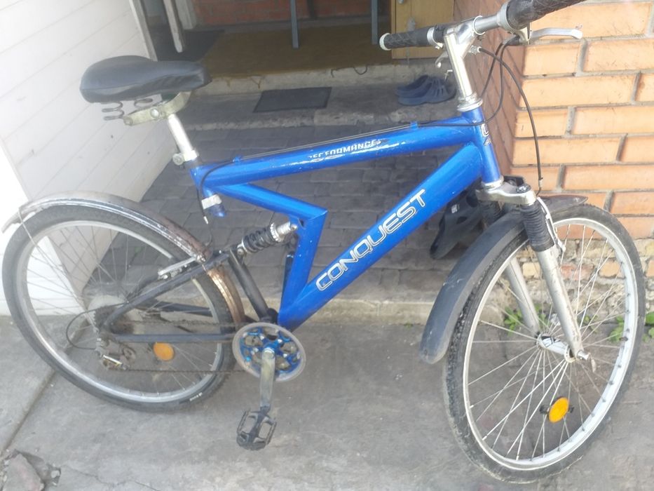 Велосипеди. І запчастини до них.