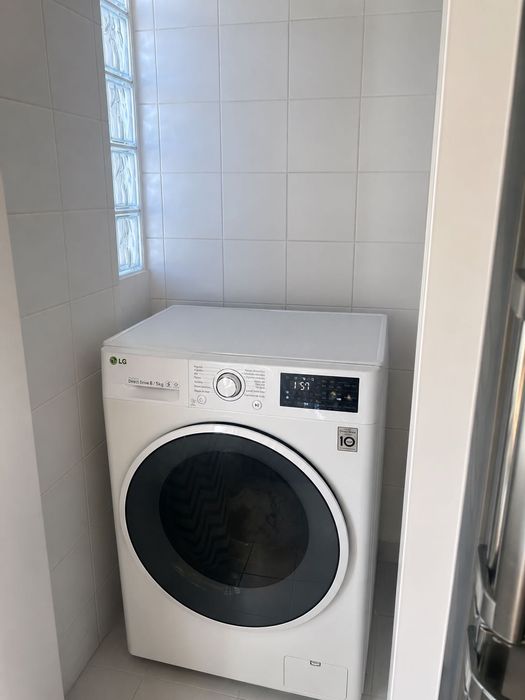 Máquina de lavar e secar LG