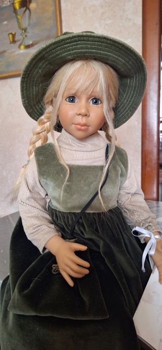 Коллекционная виниловая кукла от Joke Grobben