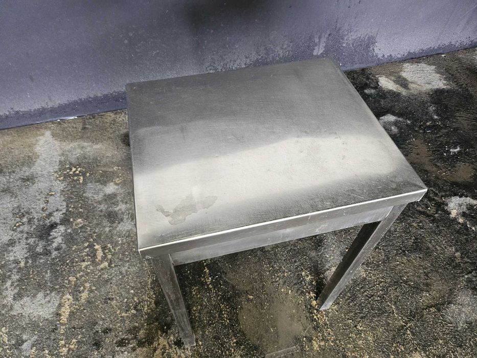 Bancada de apoio em inox