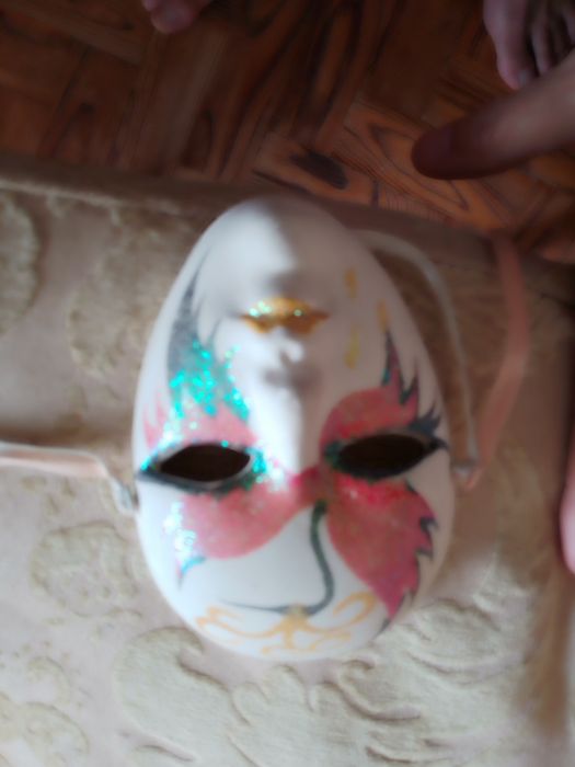 Mas quem seram?3 Mascaras misteriosas-Cada10E OU3-25E-P.Bébe3E Desde3E