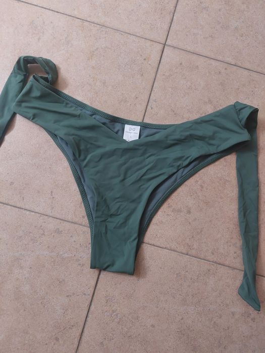 Cueca de bikini verde
