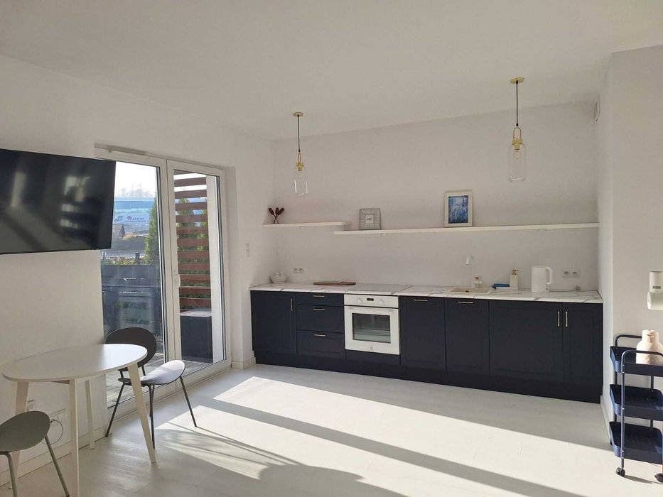 31m Wynajmę eleganckie mieszkanie z ogródkiem