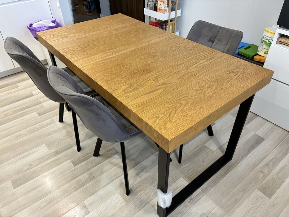Solidny drewniany stół 150 x 80 (z dodatkowym blatem 50 cm)