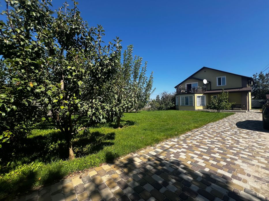 Будинок під Києвом з резервним живленням при вимиканні світла!!!