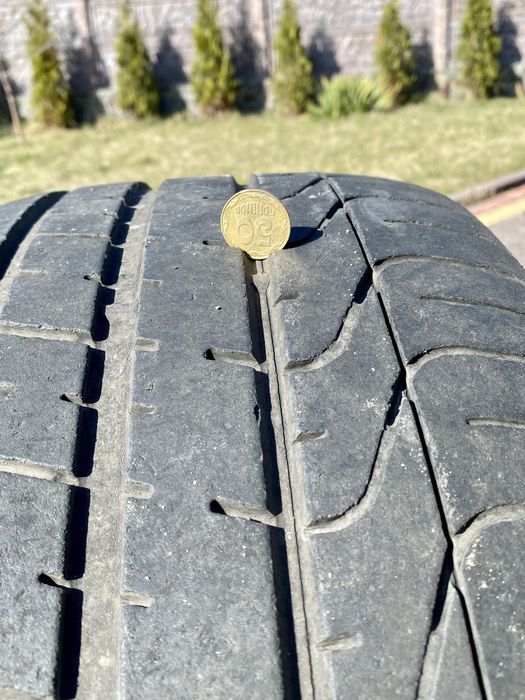 Шини Pirelli P Zero 235/35zR19