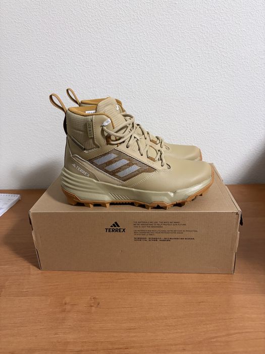 Новые ОРИГИНАЛ оригніал женские зимние ботинки черевики Adidas Terrex