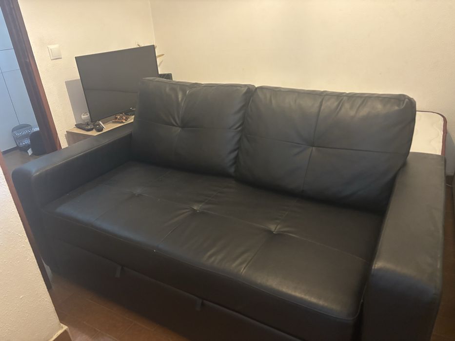 Sofa 2 lugares com cama