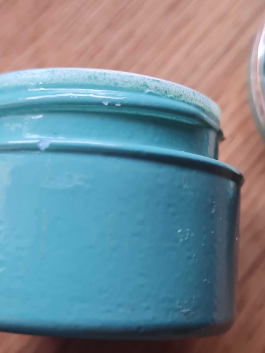 Puste pudełko po kremie Avon