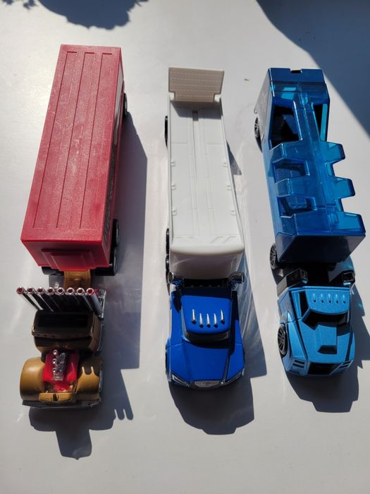 samochody hot wheels