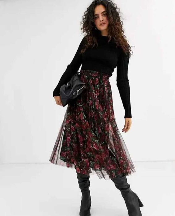 Stradivarius plisowana spodnica midi w kwiaty