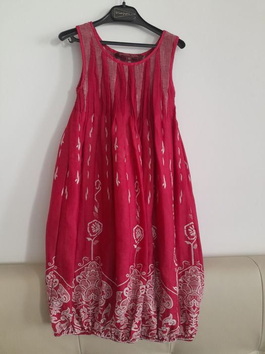 Vestido Petit Bateau e vestido Ted Baker 6/7 anos