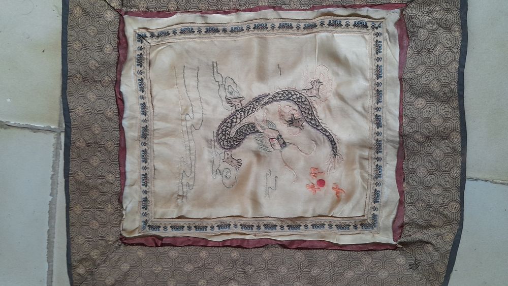 Panos chineses bordados