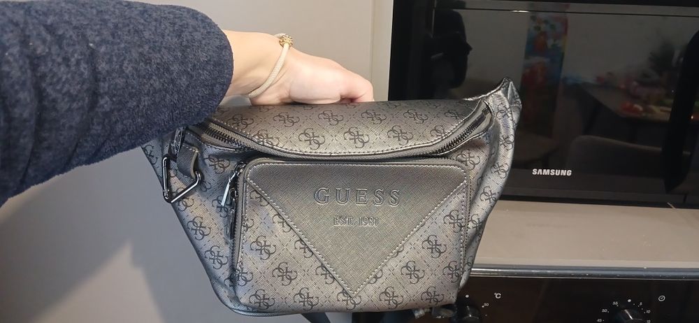 Сумка бананка Guess оригінал