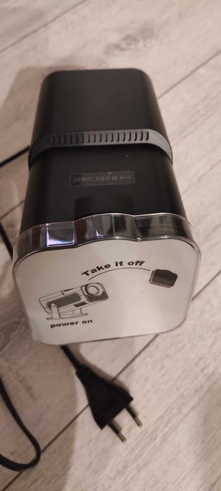 przenośny projektor Magcubic HY320