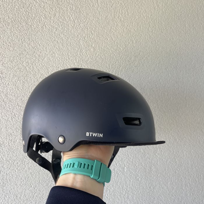 Capacete de bicicleta BTWIN con luz traseiro