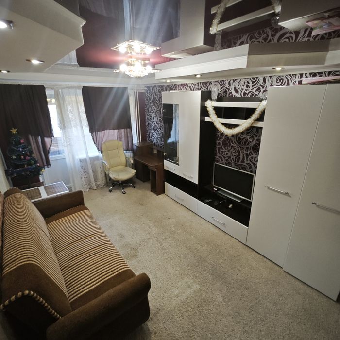 По суточно. Сдам 1-х-2х комнатную квартиру в районе рояла. Все есть