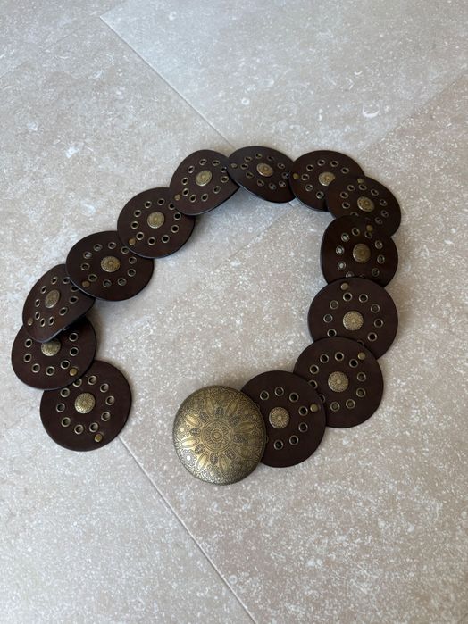 Pasek damski szeroki boho concho brązowy złota klamra krążki vintage Y2K 100 cm