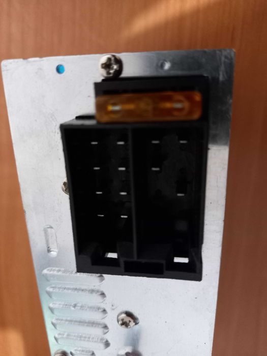 Sprzedam radio samochodowe