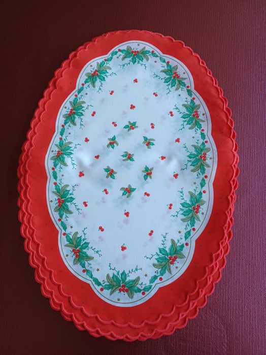 Toalha de mesa redonda com motivos de Natal e 10 Naprons