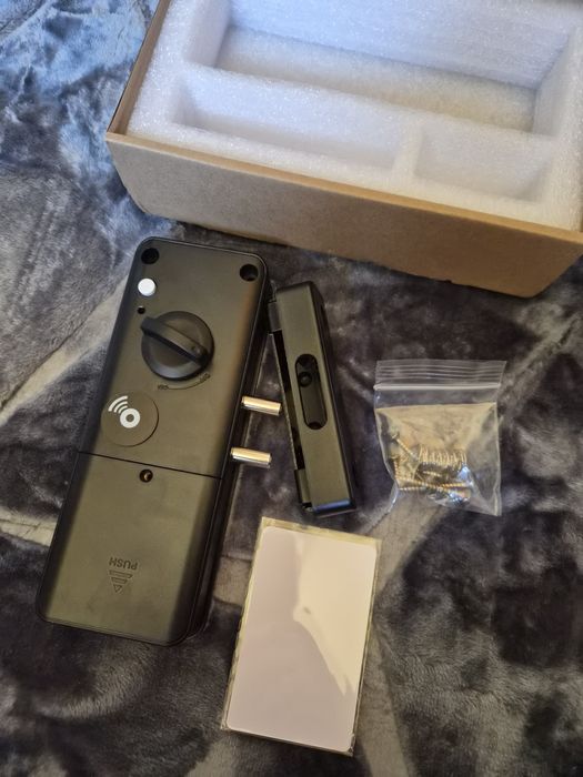 Sprzedam zamek uniwersalny