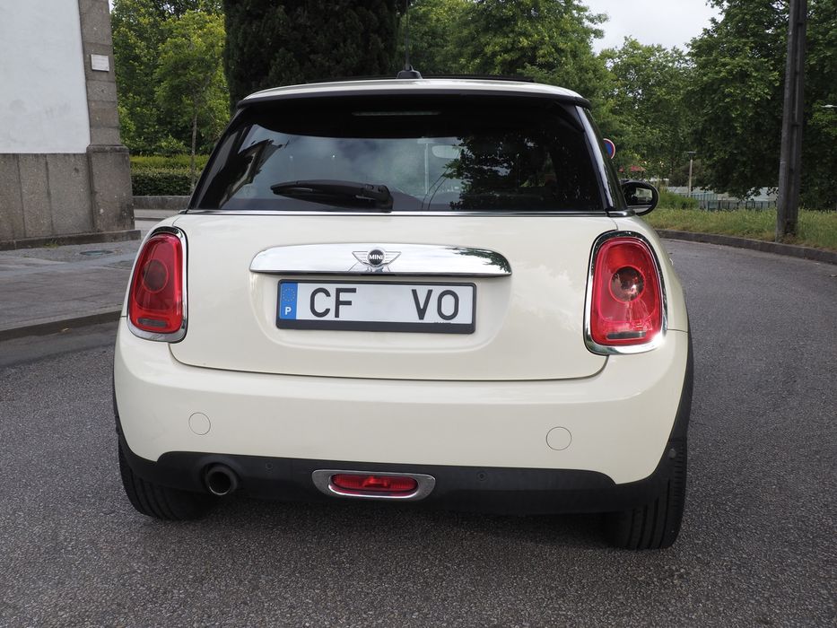 Mini 1.2 gasolina, caixa automática, full extras,Teto panorâmico, GPS (edição especial Marylebone)