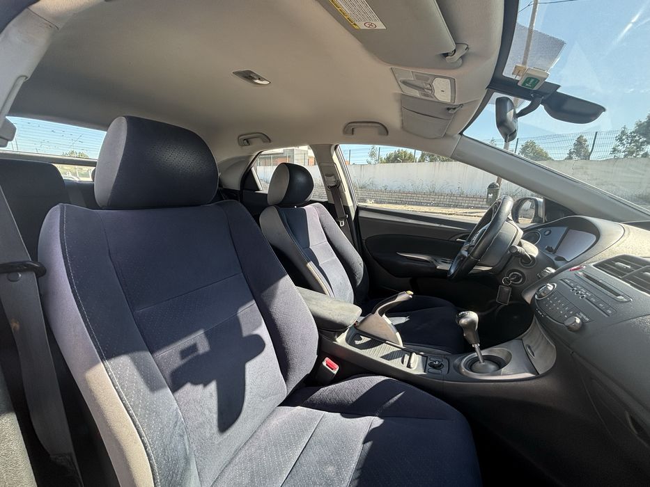 Honda civic 5DR modelo FK1