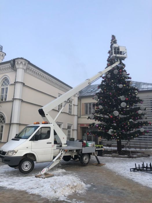 Podnosnik koszowy wynajem Wołomin Radzymin Niepret 22m 25m 27m 30m 35m