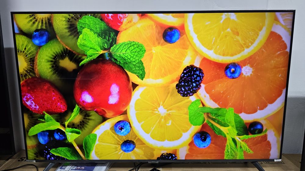 Телевізор SAMSUNG 4K 50" UE50AU7100UXUA