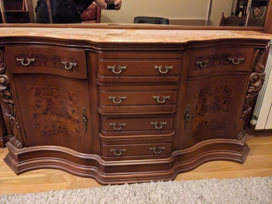 Aparador Raiz de nogueira com espelho