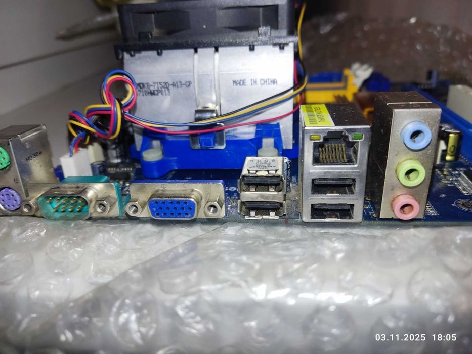 Материнка ASRock n68c-s ucc плюс кулер плюс проц два ядра