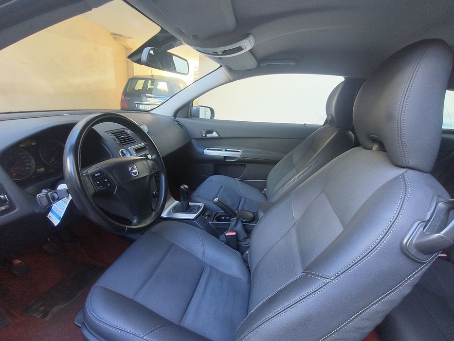 Volvo C30 1.6D ano 2007