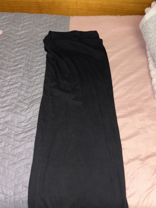 Saia preta feita a mao tamanho unico (é de elastico)