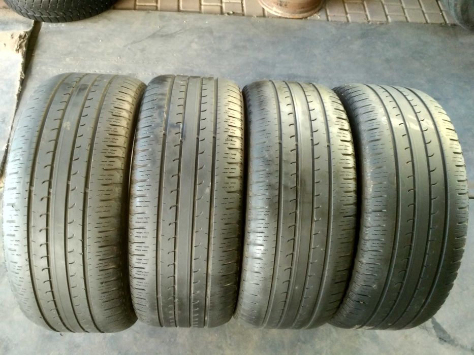 Goodyear 275/50R21 SUV 4×4