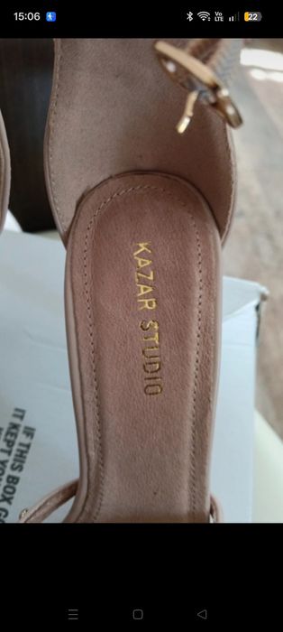 buty Kazar z ozdoba