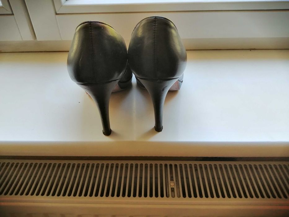 Sprzedam buty ze skóry