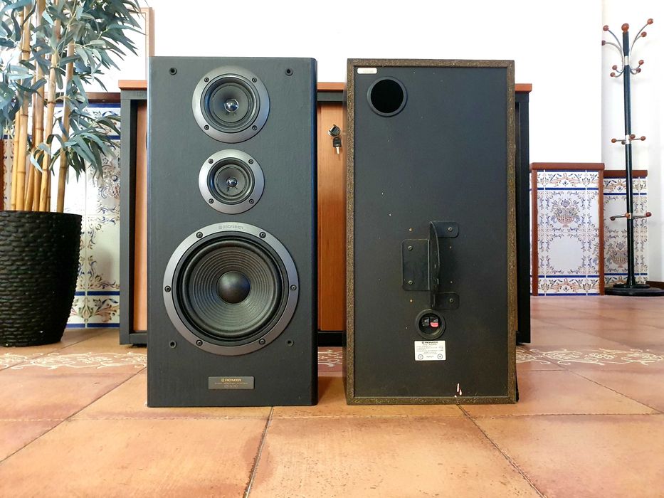 Colunas de Som Pioneer 140W