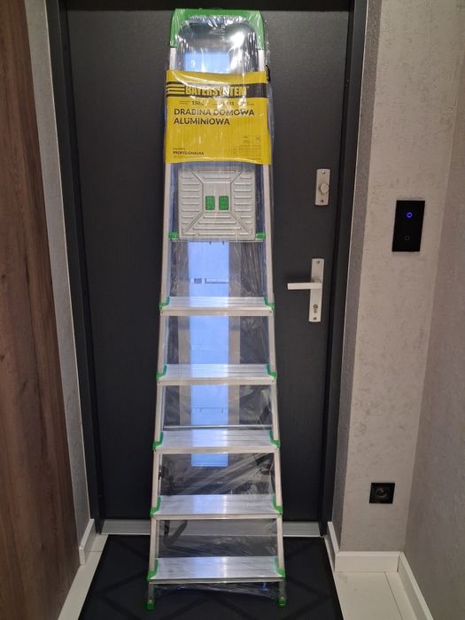 Nowa drabina 6 stopni BAYERSYSTEM- profesjonalna.