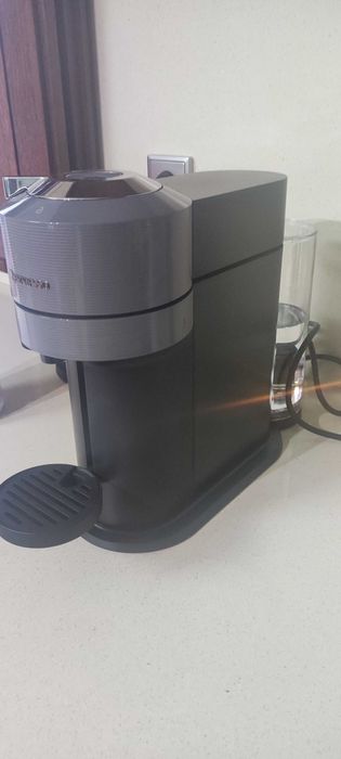 Máquina Nespresso nova apenas 50€