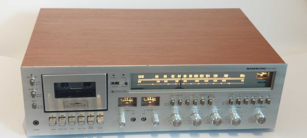 Magnetofon radio amplituner Samsung STK3400